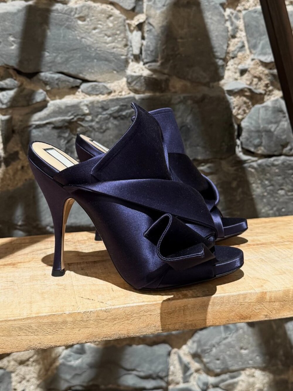 No 21 Navy Blue Raso Bow Satin Heeled Mules